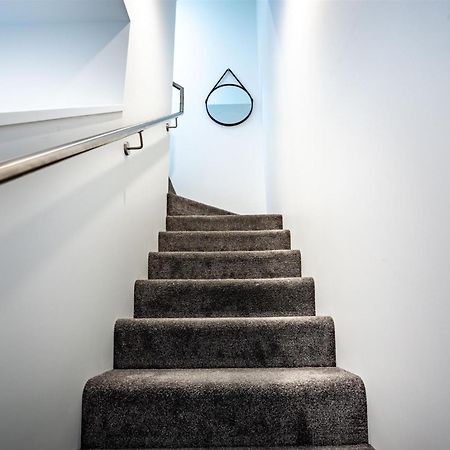 Stylish Home In Christchurch Central Extérieur photo